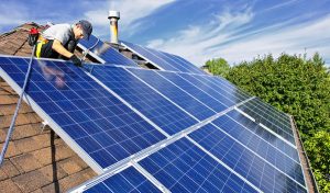 Service d'installation de photovoltaïque et tuiles photovoltaïques à Liguge